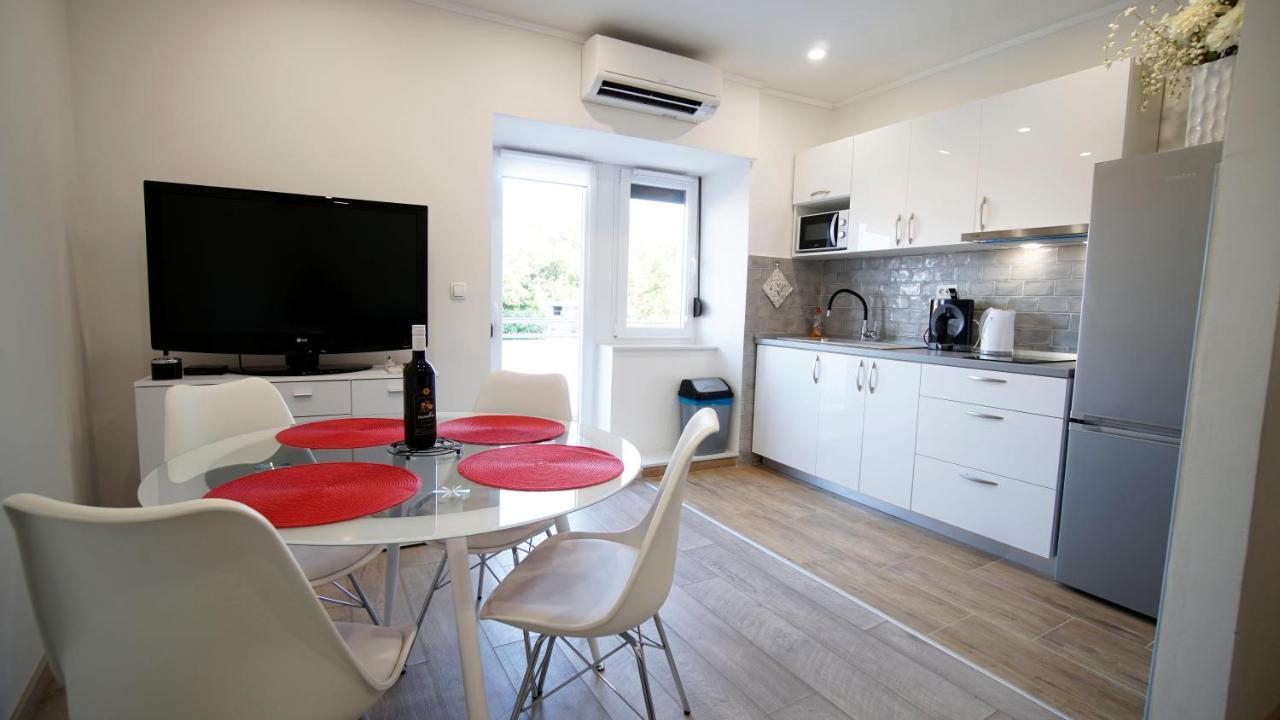 Apartment Caramela Нин Экстерьер фото
